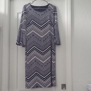 Glamour Blue and White Zigzag Long Sleeve Dress